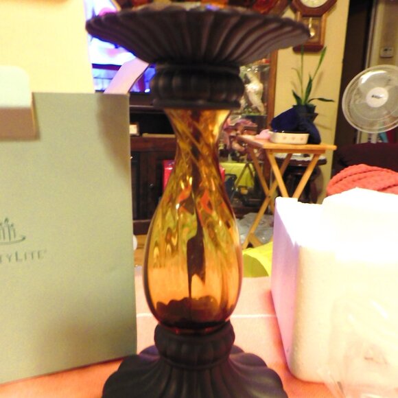 PARTYLITE MOSAIC GLOBAL FUSION CANDLE - RETIRED with BOX - Picture 3 of 4